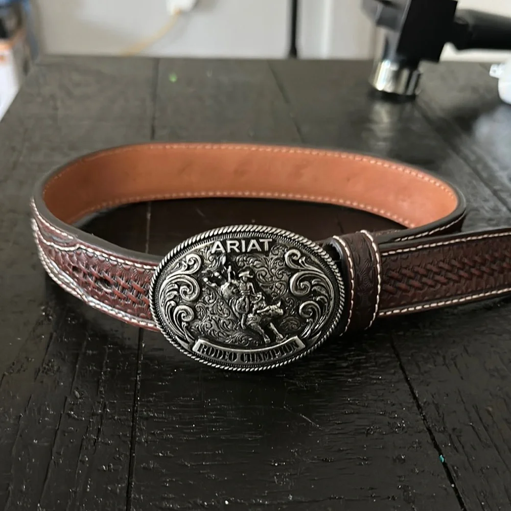 Ariat Brown and Silver Leather Belt with Western Flair